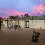 Old Town Oasis - 3Br Home With Fire Pit