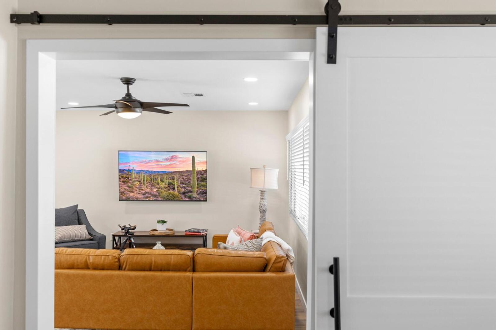 Old Town Oasis - 3br With Fire Pit
